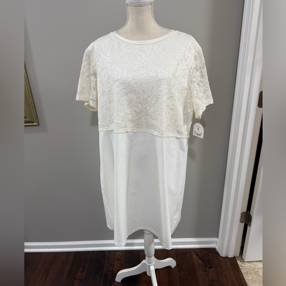 NWT ARULA Ivory Lace Yoke Midi Dress. Size 2X